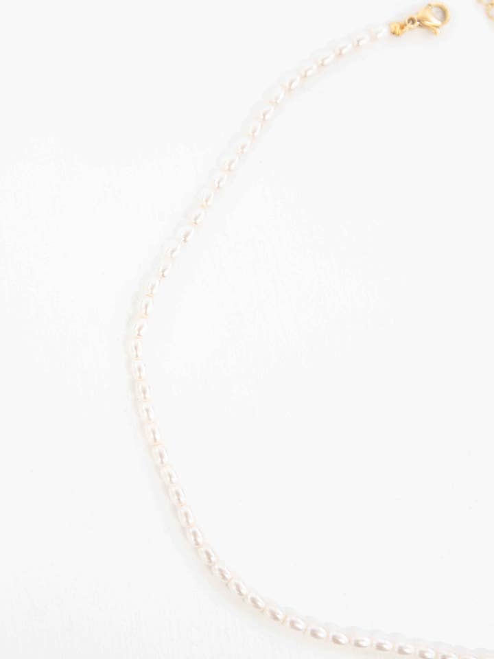 Pearl Strand Choker Necklace for wholesale by Lovoda