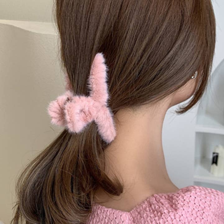 ACCITY - Wholesale Hair Clip - Women's - MULTICOLOR FAUX RABBIT FUR HAIR CLAW CLIP TWIST_CWAHA0153