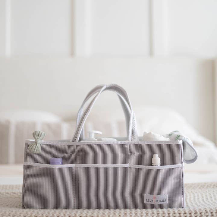 Très grand panier à couches - Gris/menthe pour la vente par Lily Miles
