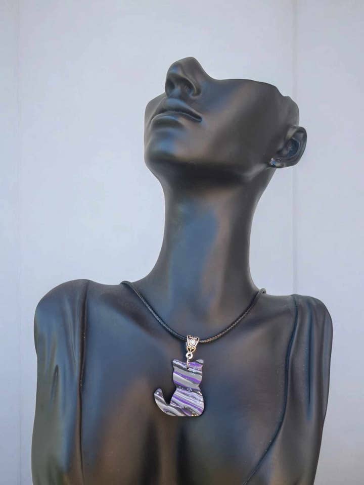 Ace Subtile Katzenhalskette für den Großhandel von AviayaDesign