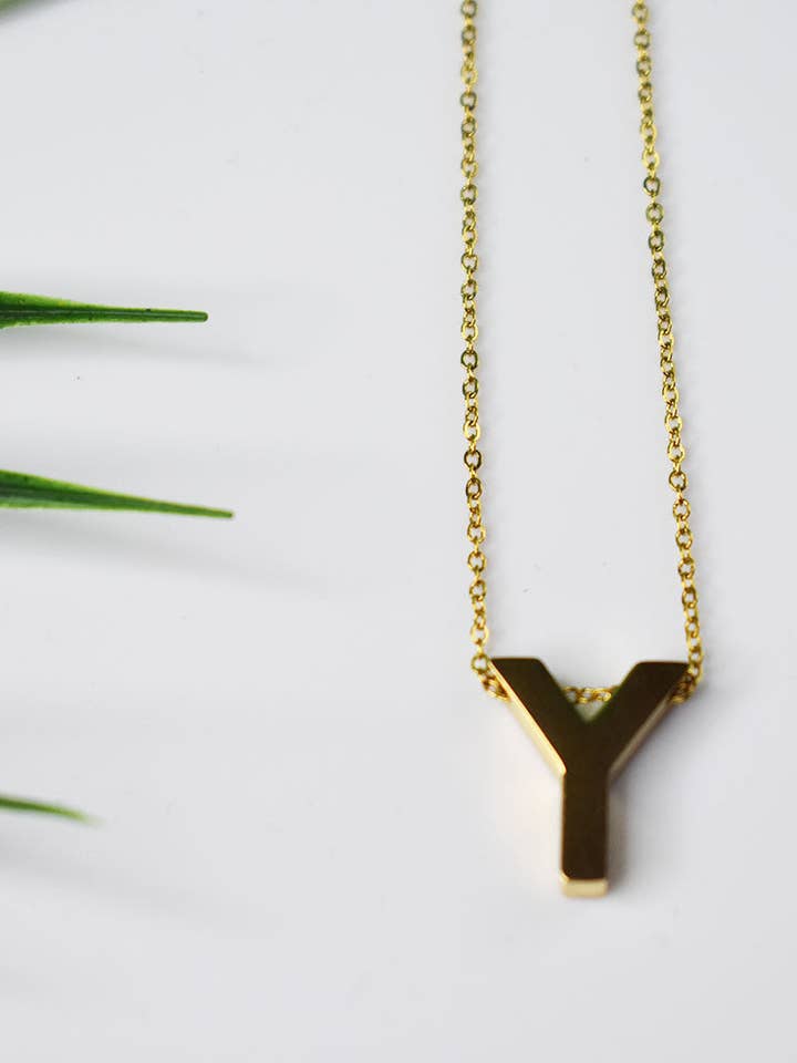 Y Initial hanger ketting voor wholesale door Feline Jewelry Studio Universe