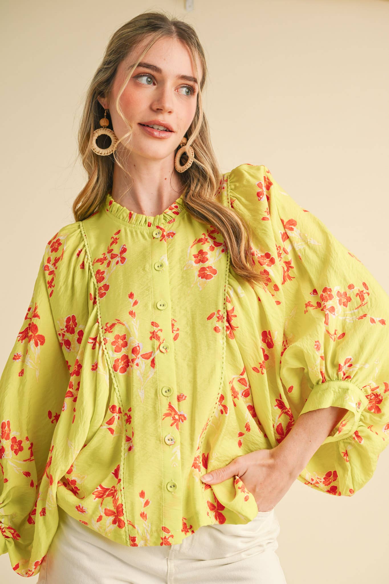 &MERCI - Vendita all'ingrosso Camicetta - Donna - BLUSA A MANICHE DOLMAN CON STAMPA FLOREALE ESCLUSIVA MTP38717