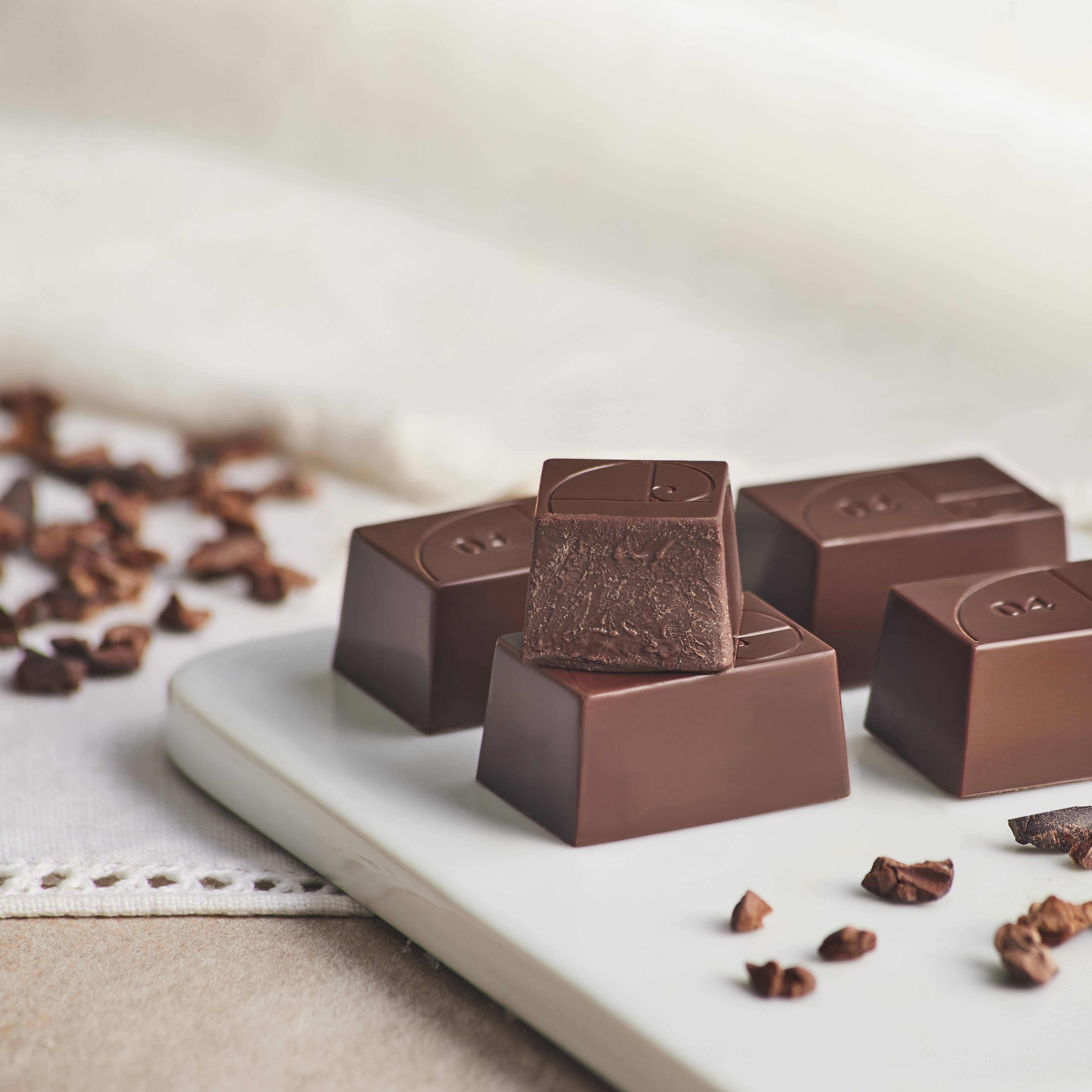 Cioccolato Lavoratti 1938 - Vendita all'ingrosso Confezioni di cioccolatini - Praline di cioccolato assortite 40 pezzi, chocolate box7