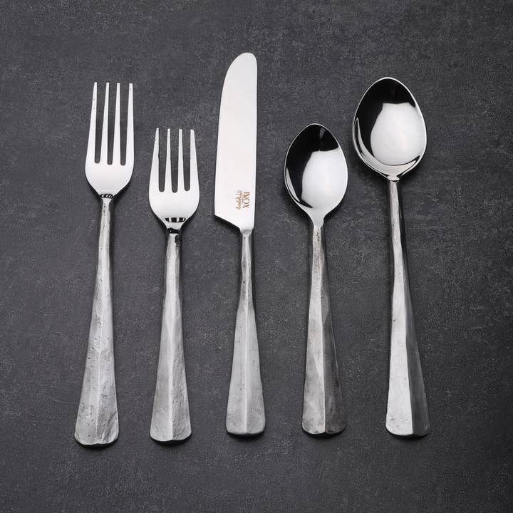 INOX artisans - Wholesale Flatware Set - INOX Ridge Flatware 20 Pc. Place Setting Service for 4