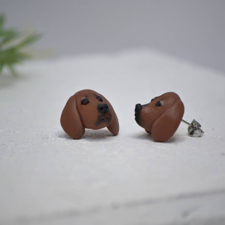 Pawfect Love - Vente Clous d'oreille - Boucles d'oreilles teckel - Clous d'oreilles de chien saucisse en argile polymère