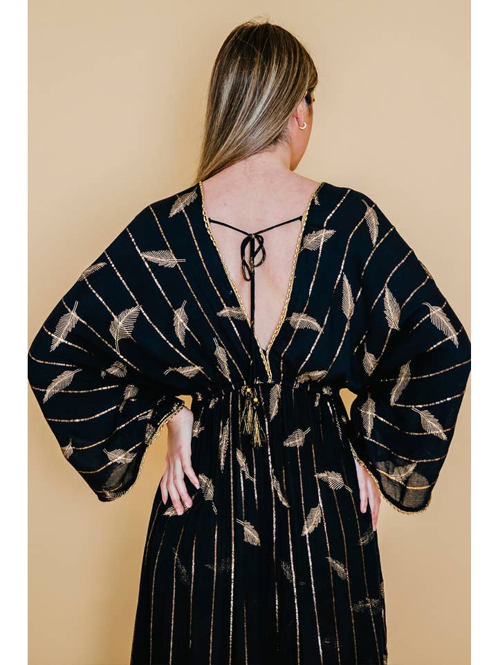 Lula Natura - Wholesale Dress - Women's - VESTIDO LARGO YANIS ESTAMPADO EN NEGRO Y DORADO