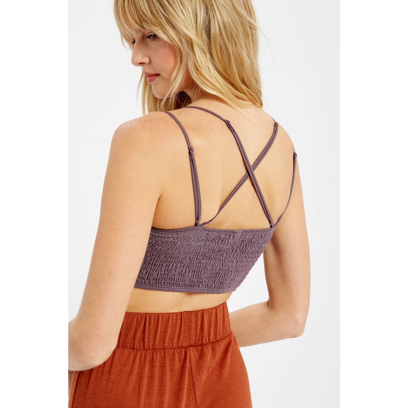 Wishlist Apparel - Wholesale Bralette - Dames - GEHAAKTE KANTEN BRALETTE MET GESCHULPTE BLOEMEN/WL18-197124