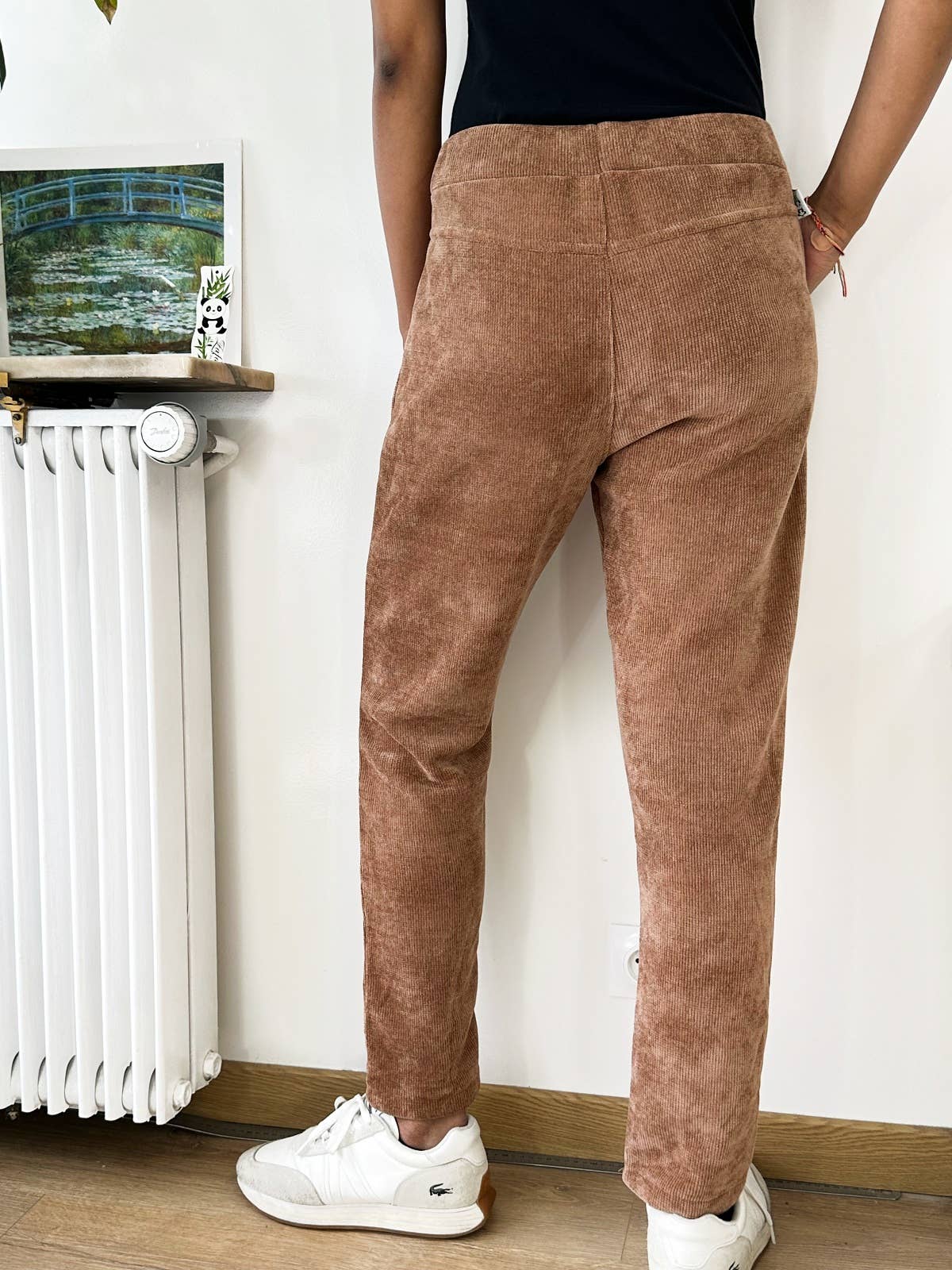 ZAFA PARIS - Vendita all'ingrosso Pantalone - Donna - 56F03P45-Panta-Jogg in velluto con tasca frontale1