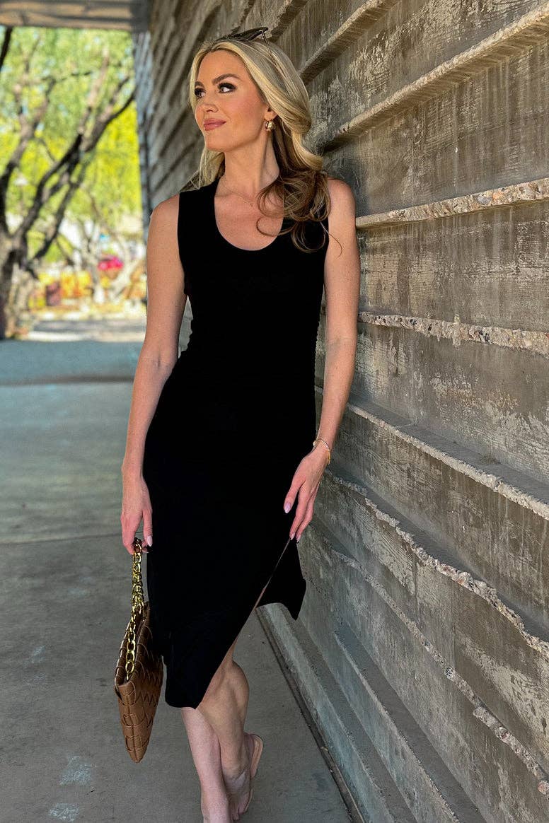 The Jessi Dress in Black for wholesale on Faire1