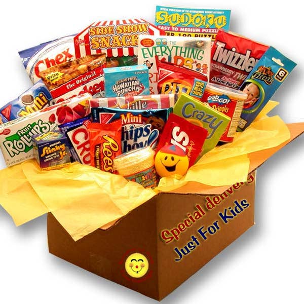 Kids Blast Deluxe Activity Care Package for wholesale by Gift Basket Drop Shipping