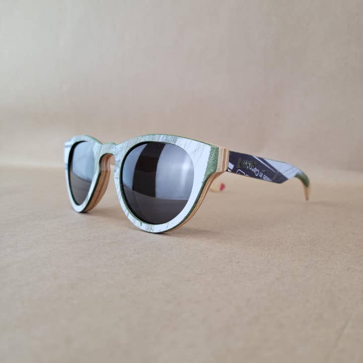 SKRP - Wholesale Sunglasses – Unisex - Recycled Skateboard Cat Eye Style Sunglasses4