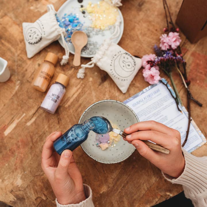 The Little Potion Co - Wholesale DIY Craft Kit - Kids - Moon Magic - Mindful Potion Kit8