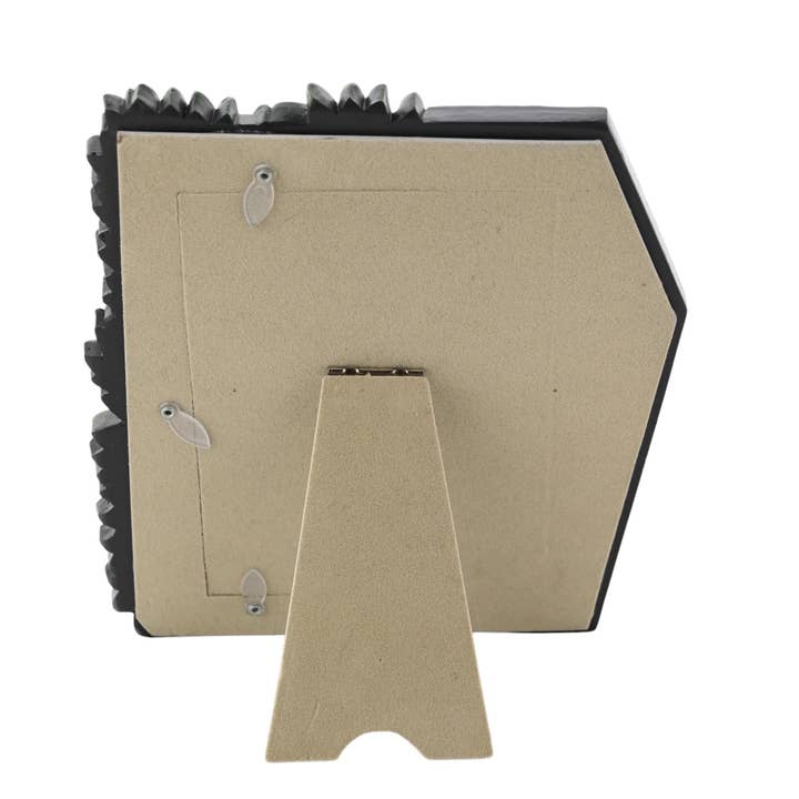 WIDDOP and Co. - Wholesale Picture Frame - Naturecraft Flagstone Fern Leaf Resin Photo Frame 4" x 6"1