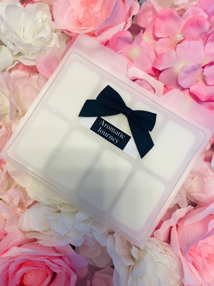 Large Eco Luxe Wax Melt Clam for wholesale by Aromatic Journey