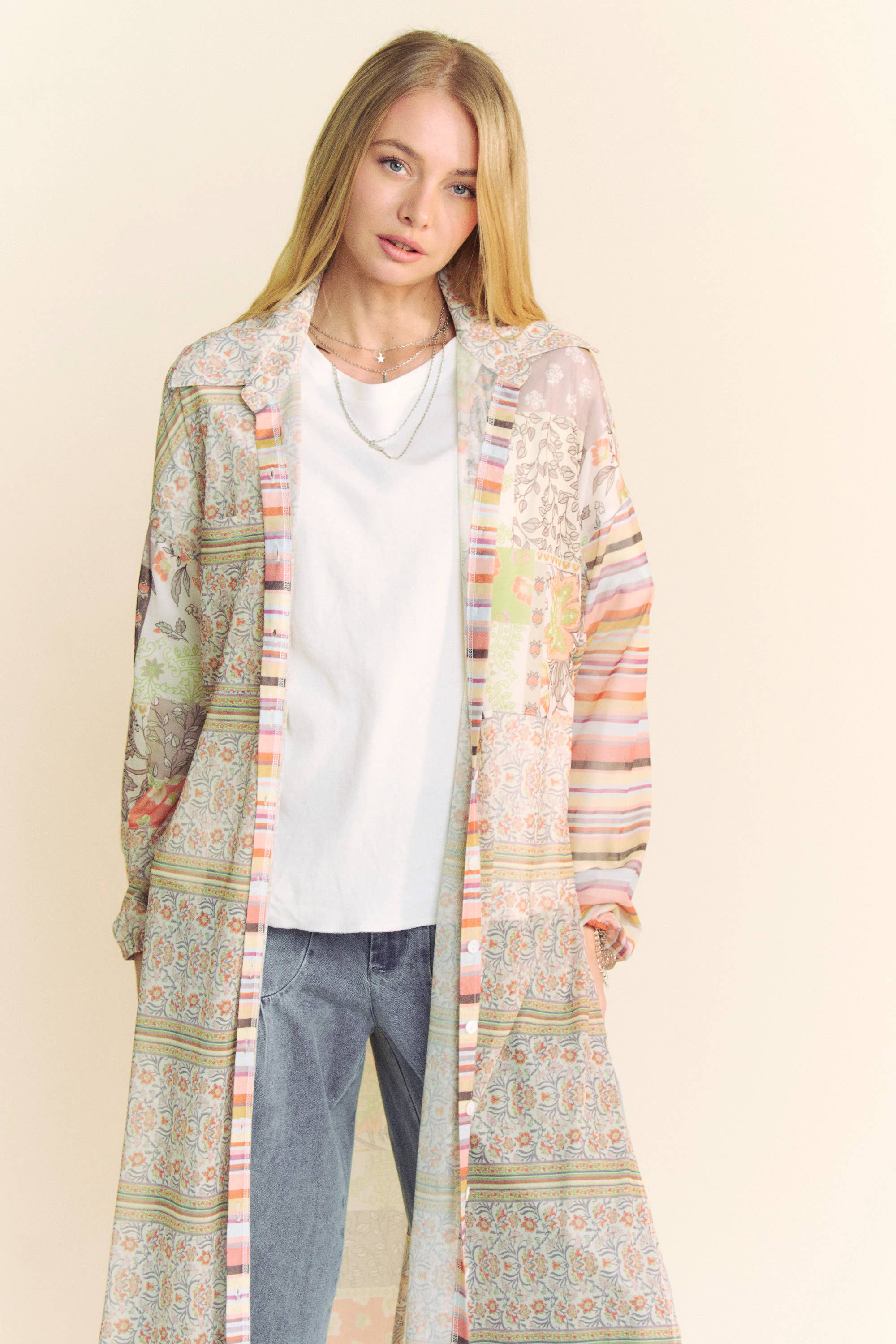 ORANGE BRUN MAXI-SKJORTA MED KNÄPPNING I MESHTRYCK FRAMTILL för wholesale på Faire3