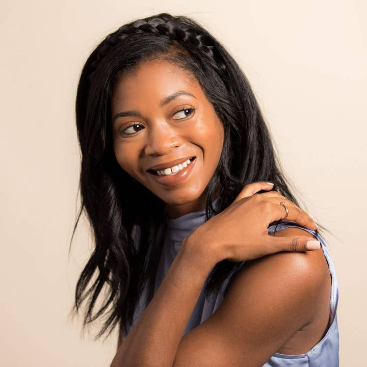 Madison Braids – Bandana - Mulher por atacado – Trança de cabelo feminina Madison Braids Lulu com duas vertentes23