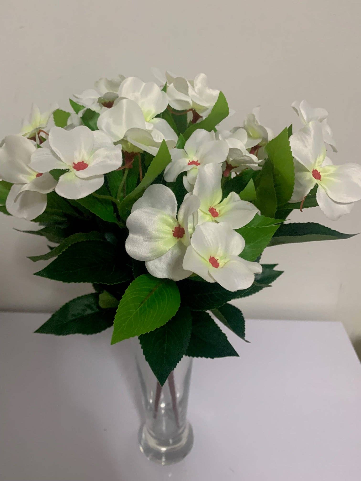UniqueMartandHome - Wholesale Artificial Flowers - Fake Silk Sunpatiens plants lots of leaves with flowers assorted2