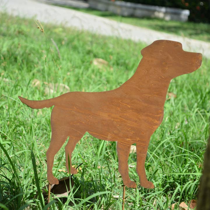 Marissa's Gifts - Wholesale Outdoor Ornament/Decor - Rusty metal labrador outdoor and garden gift, labrador gift, labrador garden ornament, labrador memorial