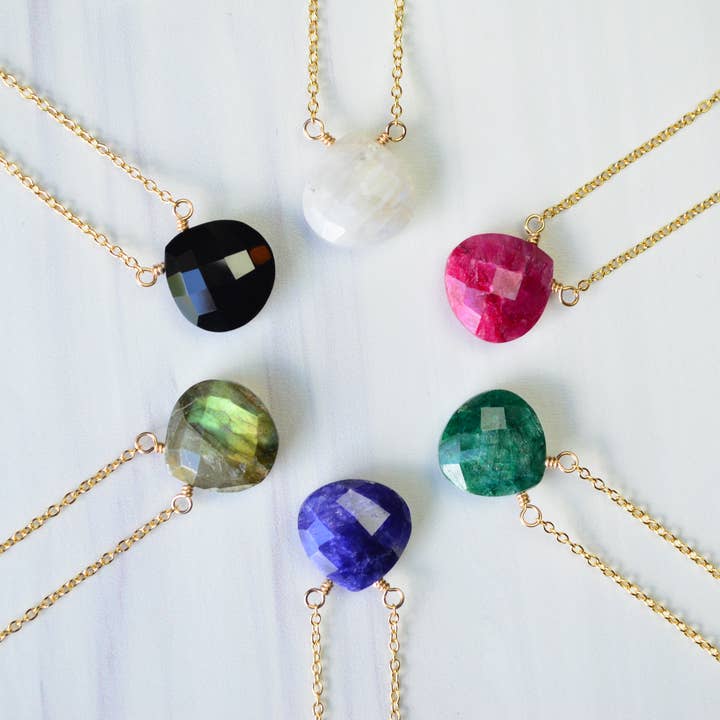 Collier Everyday en or 14 carats pour la vente par White Sage & Sapphire