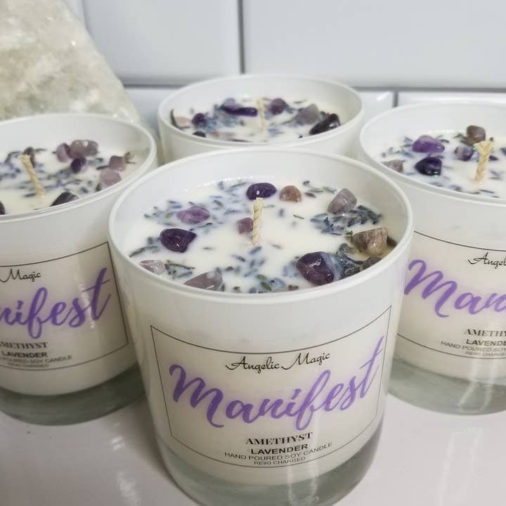 MANIFEST Crystal Soy Candle, Helende kaars, Lavendel 11oz voor wholesale door Angelic Magic