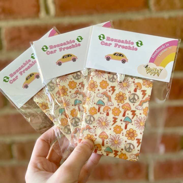 Freshie réutilisable pour voiture aux champignons floraux pour la vente par Honey Designs