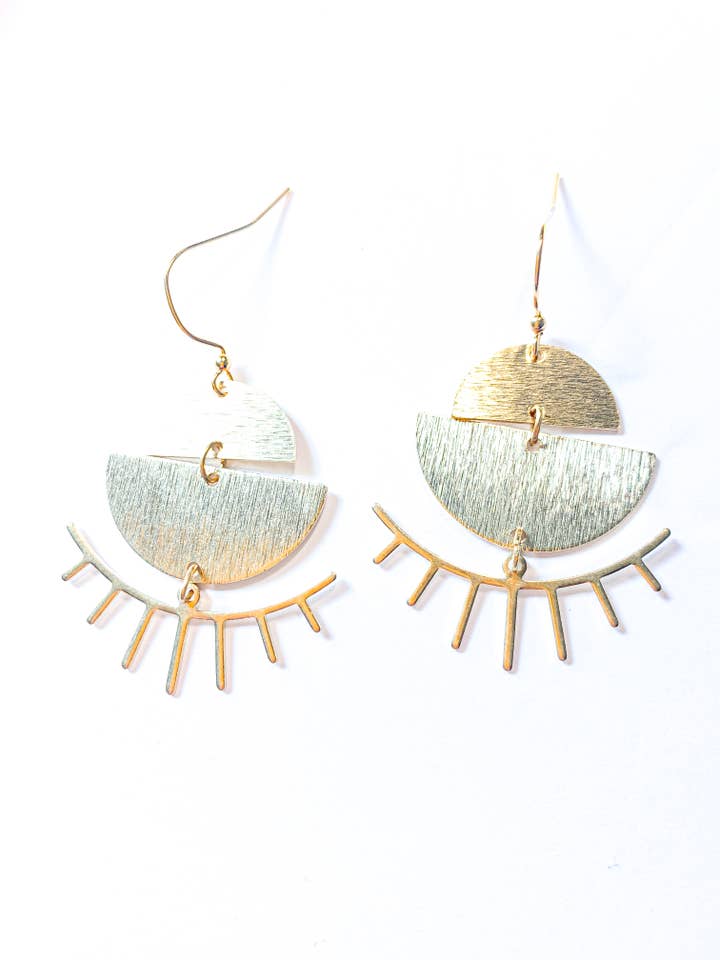 Boucles d'oreilles Lash Laiton pour la vente par Plum and Senna Designs