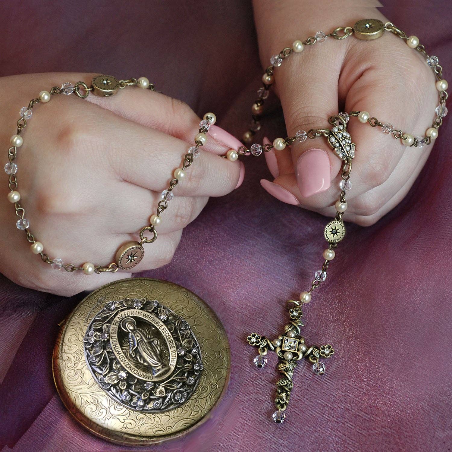 Sweet Romance Jewelry - Wholesale Prayer Beads Necklace - Vintage Rosary and Box Set N1608BX31-SET4
