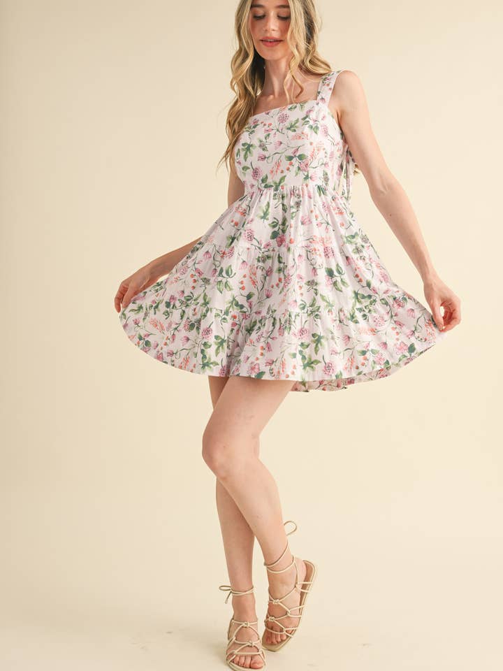 &MERCI - Vente Robe – femme - ROBE COURTE À VOLANTS FLORAUX AVEC BRETELLES À NOUER MDR38088