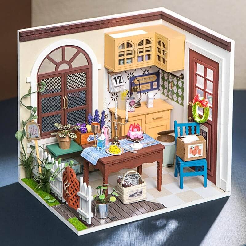 MADNESSTOYS – wholesale DIY-pysselkit – Mrs Charlie'S Dinnin Room2