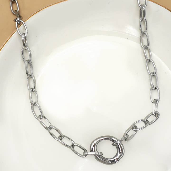 JOSSLYN by wall to wall - Wholesale Pendant/Charm Necklace - 18K STAINLESS STEEL TARNISH FREE OVAL NECKLACE | 40NK95850