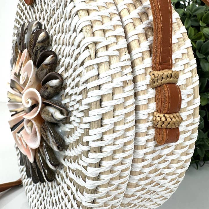 baligood - Wholesale Crossbody Bag - Women's - SHELL BEACH BAG, Summer Purse, Shell Woven Bag, Beachy Chic Bag, Boho Rattan9