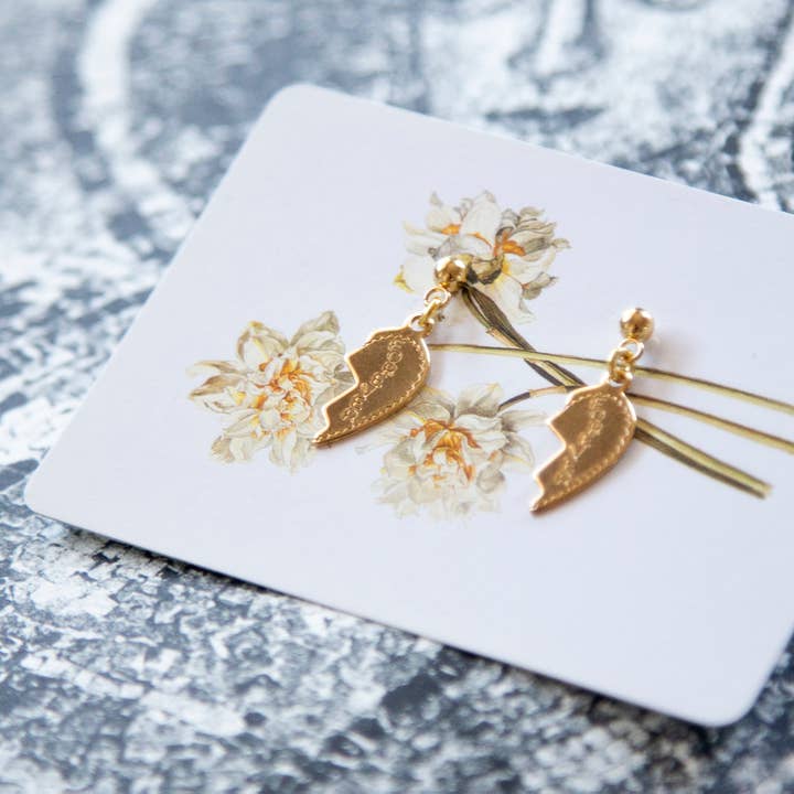 Kindred Objects - Wholesale Dangle Earrings - Vintage Gold Broken Heart Earrings