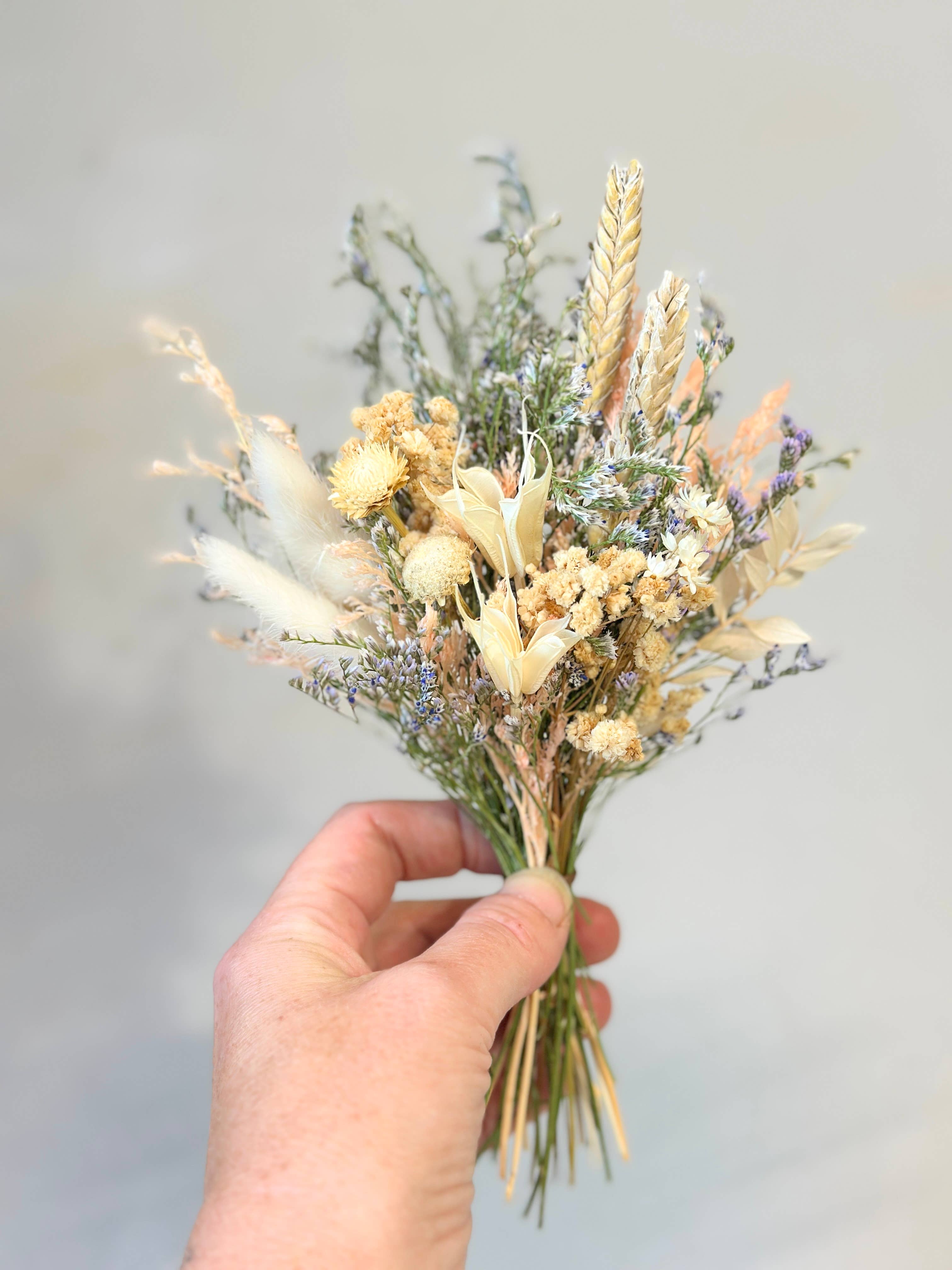 The Gardeners Wife - Wholesale Vase -  Bouquet in a Box — Dried Floral Bouquet + Vase Gift Set 12