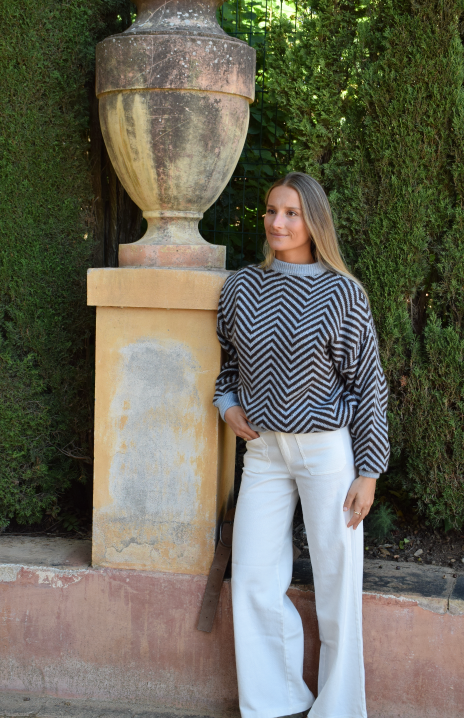 MindTraveler - Wholesale Knit Sweater - Women's - Leonor Blue and Brown Jersey4