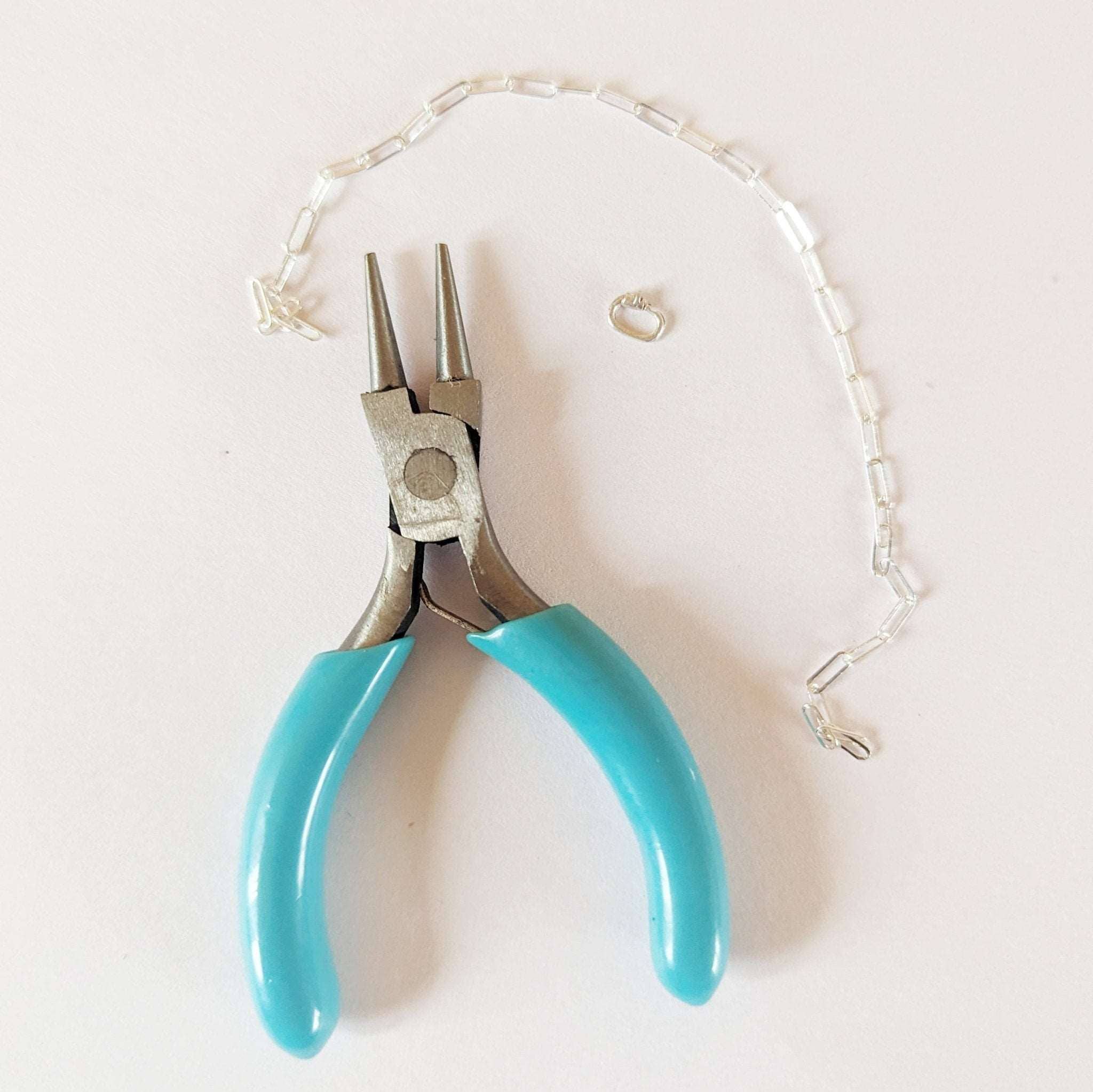 M. Elizabeth Jewellery - Wholesale Jewelry Set - Love Links™️ Permanent Anklet Kit9