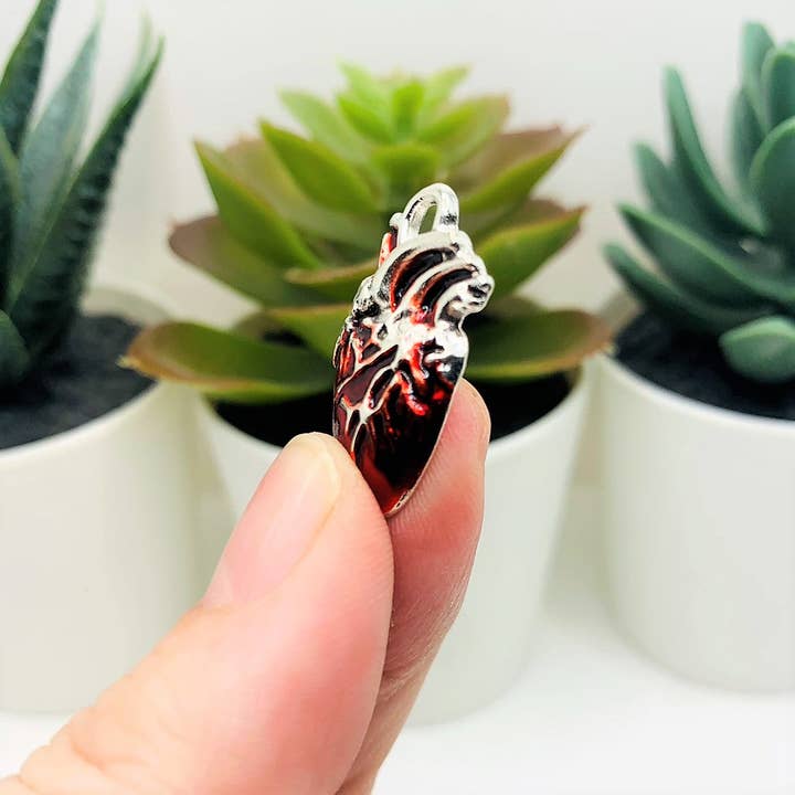 Guerrilla Charm - Wholesale Individual Charm/Pendant - Red Enamel Anatomical Human Heart Charms, 24.5x15mm3