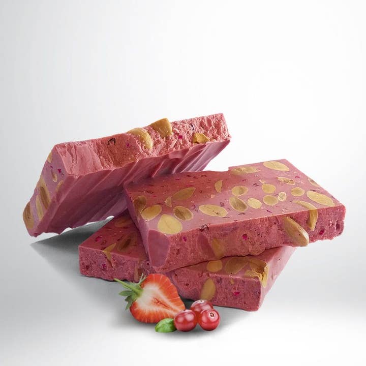 RAFA GORROTXATEGI - Wholesale Chocolate Bar - RUBY CHOCOLATE NOUGAT WITH ALMONDS, CURRANTS AND STRAWBERRIES1