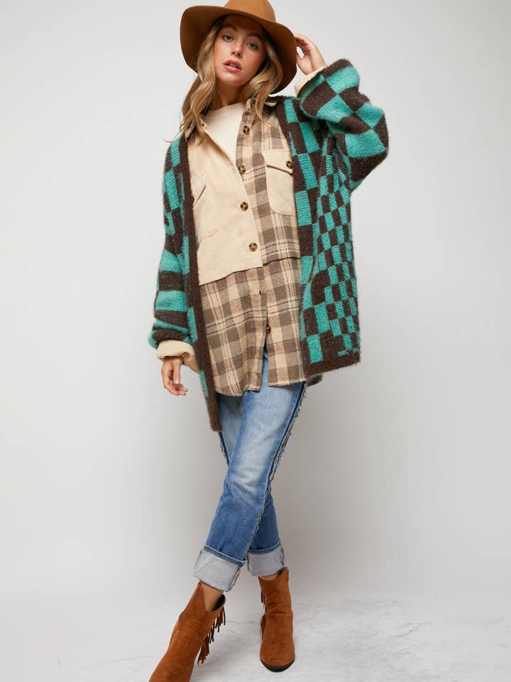 Davi & Dani - Wholesale Cardigan - Women's - PLUS CHECKERED PRINTED FUZY FLEECE SOFT WARM KNIT SWEATER CA