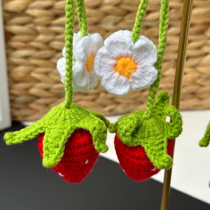 Anh2 LTD – Ornamento por atacado – Crochê de Morango, Decoração Pequena Cereja de Malha Artesanal4
