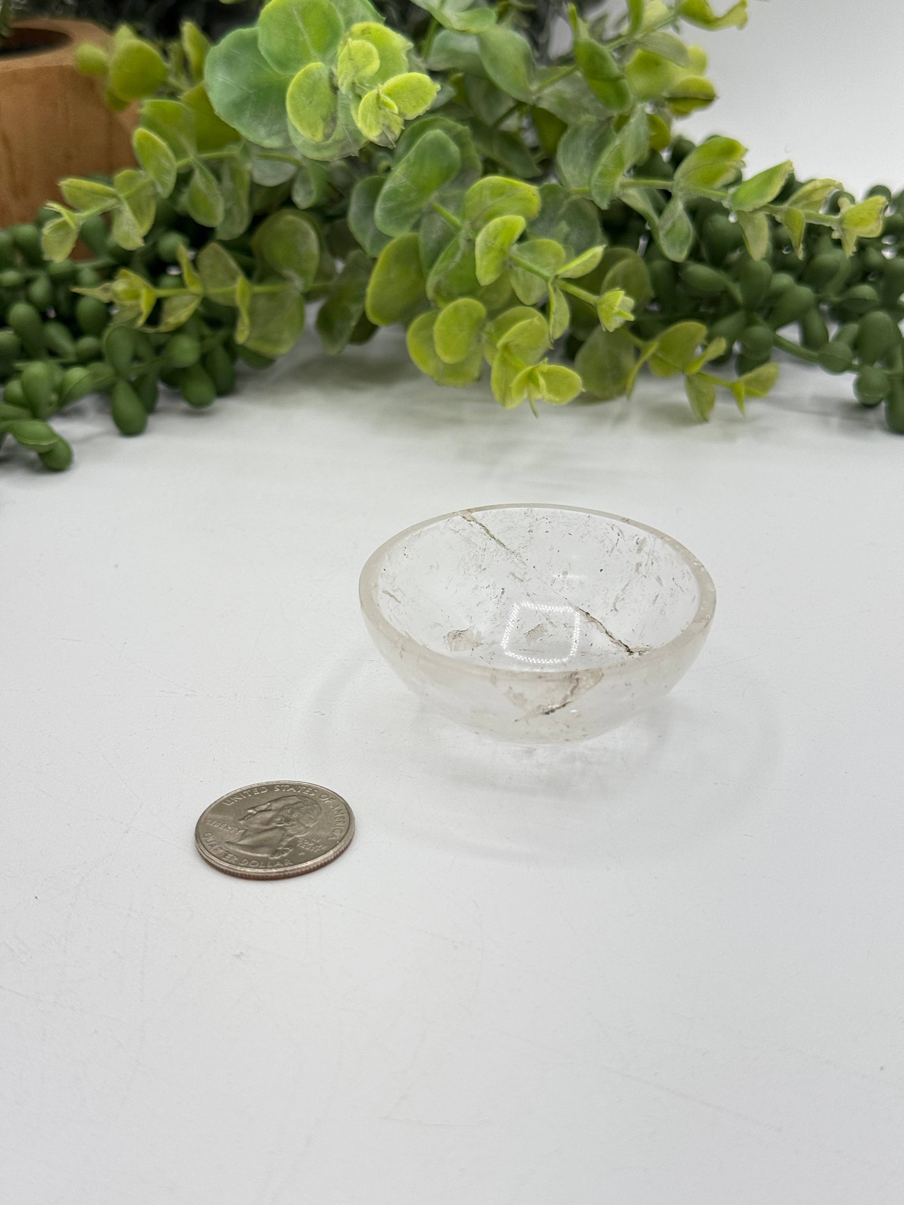 Meraki Gemstones - Wholesale Meditation Supplies - Clear Quartz Chakra Bowl 5-6 cm1