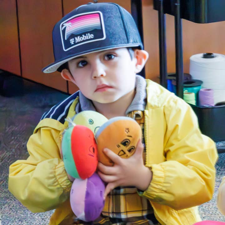 FeelLinks - Wholesale Doll - Kids - FeelLinks Emotion Plush Dolls for children of all ages 0+