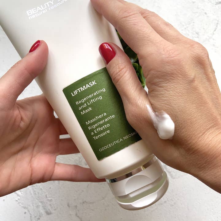 SPA INDUSTRY - Wholesale Skincare Face Mask - Beauty Spa REGENERATING AND LIFTING MASK LIFTMASK, 300 ml1