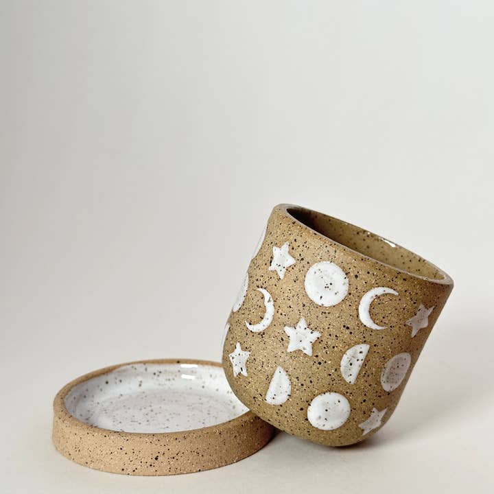 Annie’s Potteries - Venta al por mayor Macetas - Maceta Celestial con Plato de Drenaje4