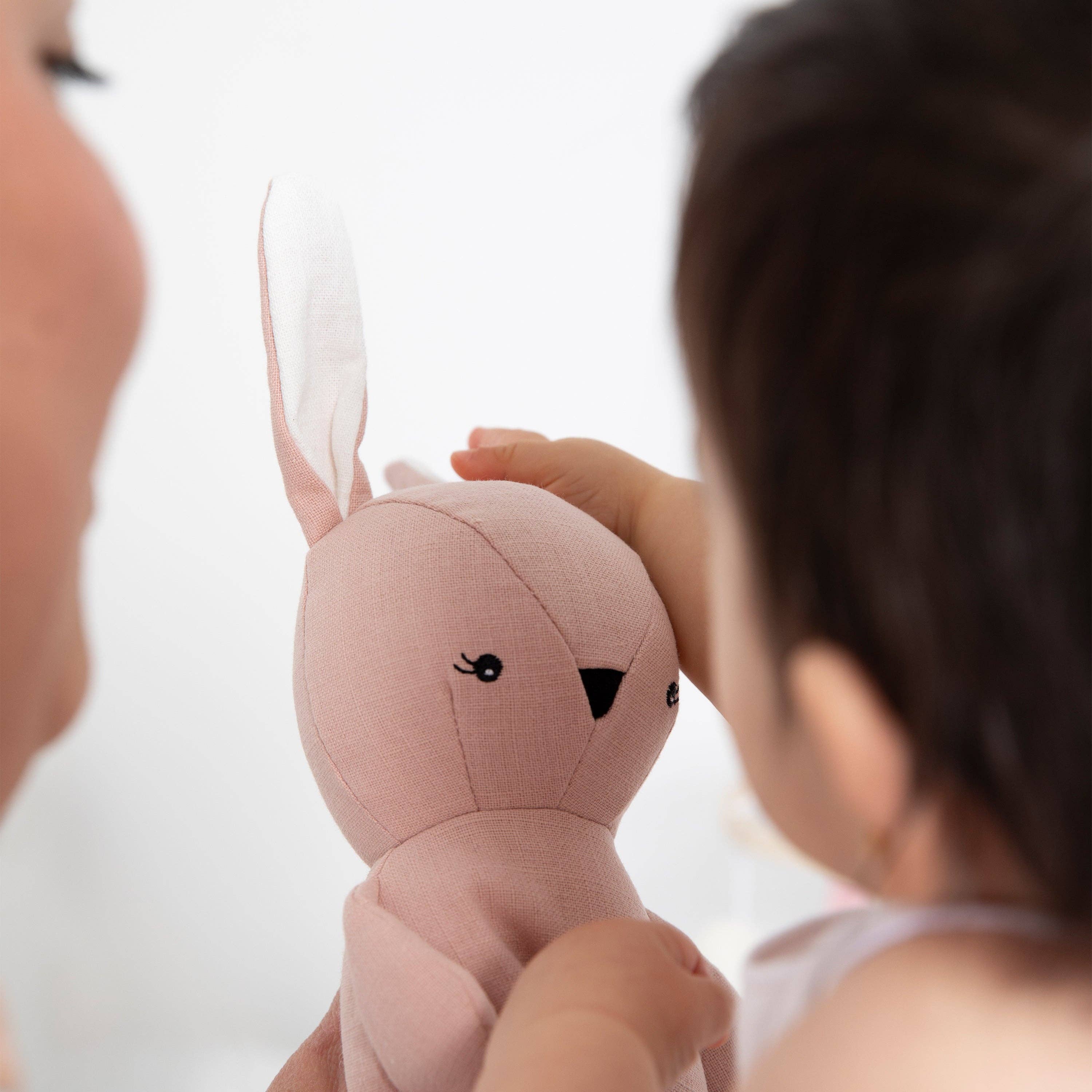 Living Textiles - Wholesale Stuffed/plush toy – Kids & baby - Linen Animal - Betty the Bunny - Small5
