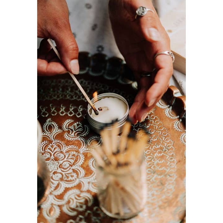 Old Green – wholesale Tea light candles – Unscented Refillable Tea Light Tins1