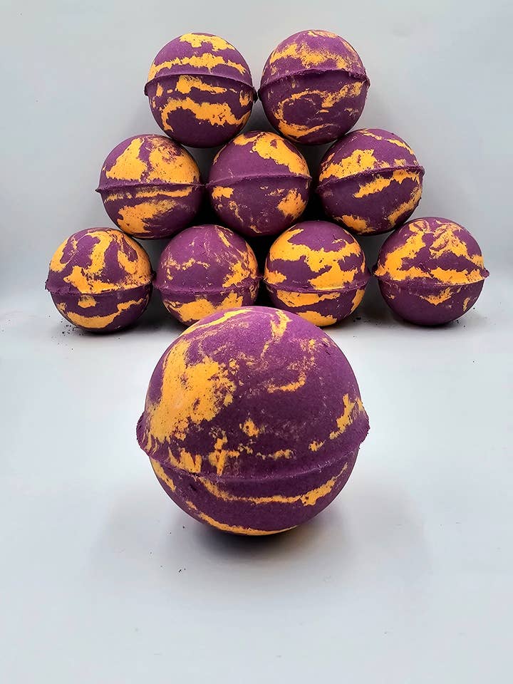 Chocolate Orange bath bombs handmade for wholesale by Glamfizz
