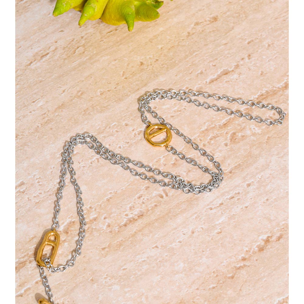 Misgraceful – wholesale Pendant/charm necklace – T Bar Lock Necklace - Gold or Silver1