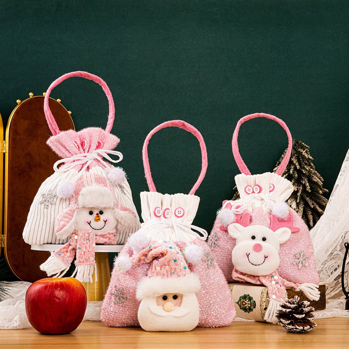 NINEXIS - Wholesale Gift Bag - CWMM9352_NEW CHRISTMAS PINK PLUSH CHRISTMAS GIFT BAG5