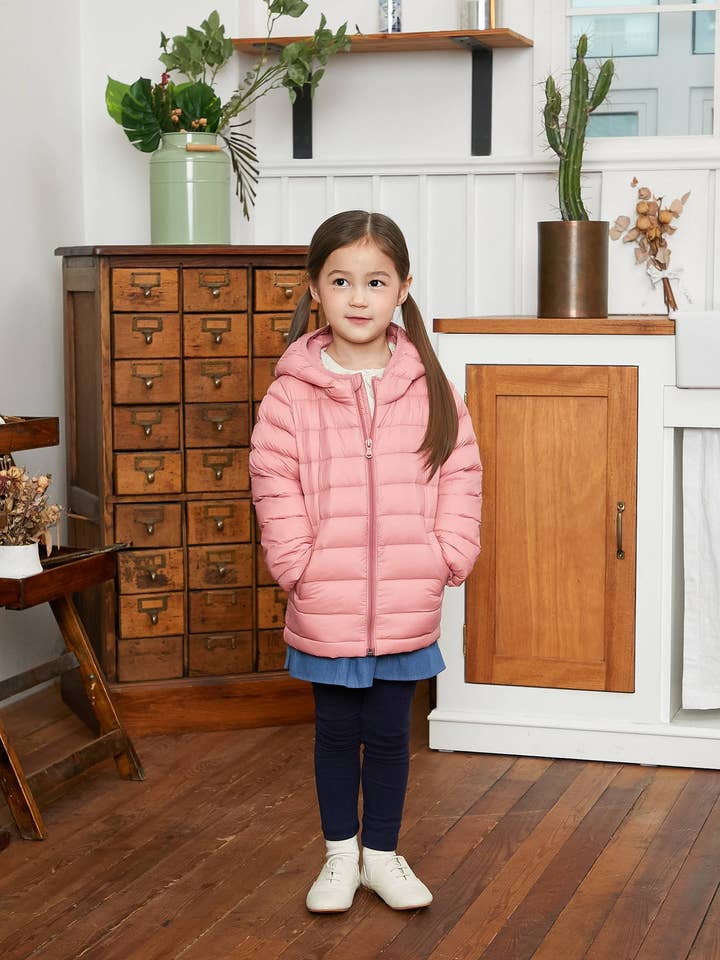 ToTo Heros - Wholesale Puffer Jacket - Kids - Lightweight Hooded Puffer Goose Down Jacket5