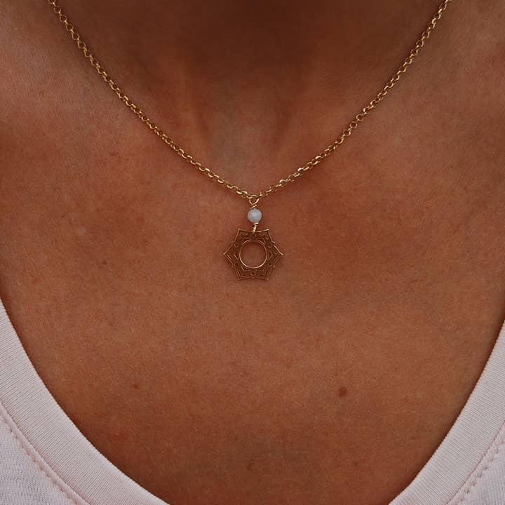 Silver 925 star necklace with aquamarine, gemstone necklace. para venta al por mayor de Yneda Jewels